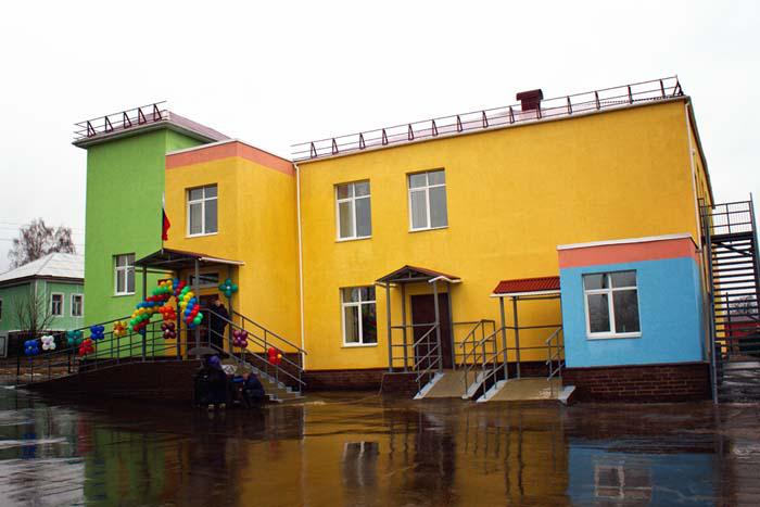 Обновленное здание детского сада в Каменке